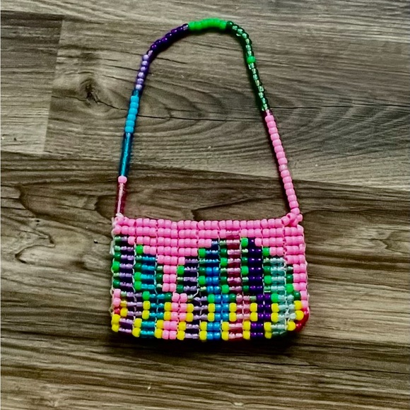 Hand beaded purse 🥰 - Picture 1 of 3